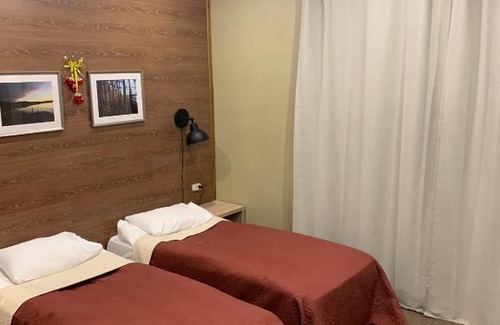 Priozersk Hotel | Inviting Kexholm Hotel: Breakfast & Hot Tub Awaits You!