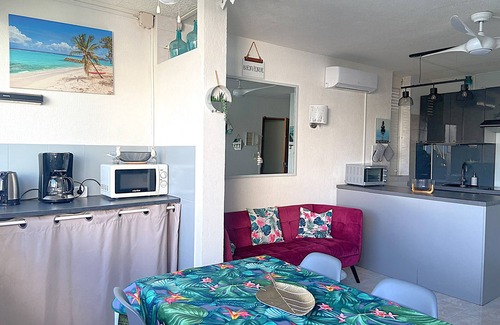 Tartane Apartment | Key Caraïbe: Family-Friendly Retreat Steps from the Beach