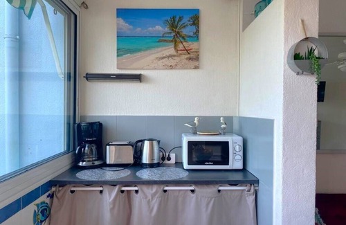 Tartane Apartment | Key Caraïbe: Family-Friendly Retreat Steps from the Beach