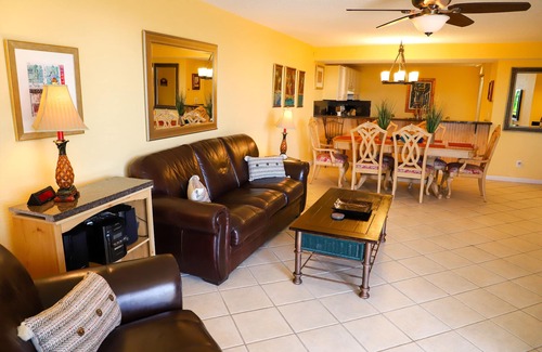 Key West Condo | Beachfront Condo A212 in Key West - Rated 10/10 by Guests