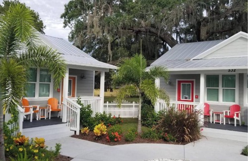 Dunedin Cottage | Indulge in a Key West Style Cottage with Pool & Hot Tub
