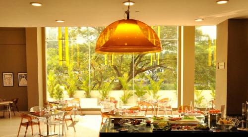 Kochi Hotel | Discover Keys Select by Lemon Tree Hotels in Kochi