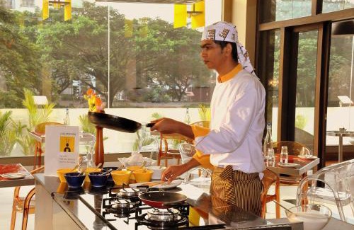 Kochi Hotel | Discover Keys Select by Lemon Tree Hotels in Kochi