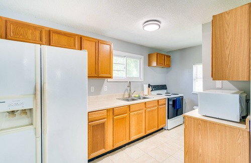 Keystone Heights Cottage | Unwind at Keystone Heights: Lakefront Vacation Retreat