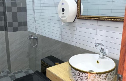 Long Thanh Hotel | Budget-Friendly Khách Sạn An Bình with Family Amenities