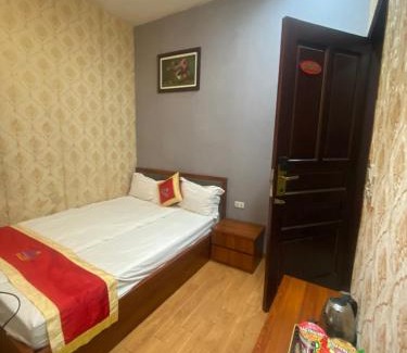 Lao Cai Bed & Breakfast | Family-Friendly Stay at Khách sạn Bảo Sơn 1, Rated 8.4/10