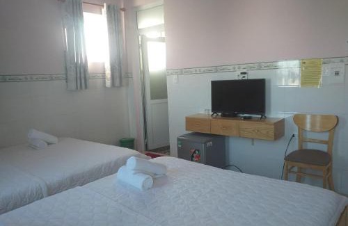 Ly Son Hotel | Beachfront Retreat at Khách Sạn Biển Ngọc Lý Sơn