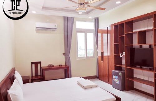 Di An Hotel | Pet-Friendly KHÁCH SẠN CÚC PHƯƠNG with Hot Tub & Breakfast