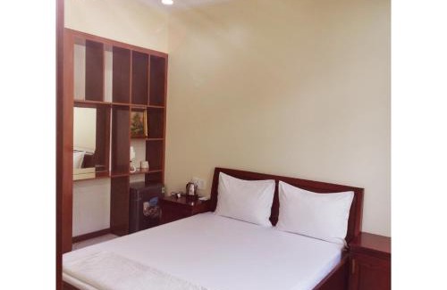 Di An Hotel | Pet-Friendly KHÁCH SẠN CÚC PHƯƠNG with Hot Tub & Breakfast