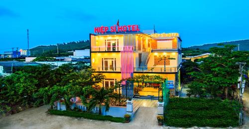 Ly Son Hotel | Enjoy Oceanfront Bliss at Khách Sạn Hiệp Sĩ Lý Sơn