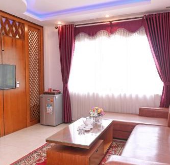 Yen Bai Hotel | Pet-Friendly Khách sạn Hoàng Hà River Town with Breakfast