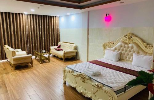 Thu Dau Mot Hotel | Pet-Friendly KHÁCH SẠN HOÀNG TRIỀU with Family Amenities