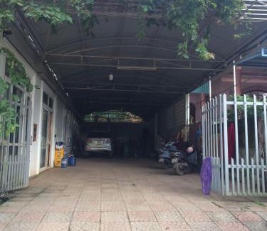 Hai Lang Hotel | Budget-Friendly Stay at Khách sạn Khánh Phương with Breakfast