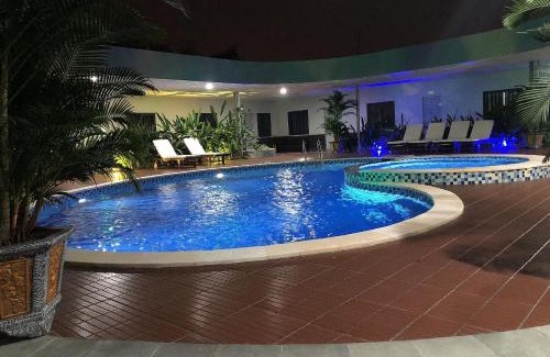 Thu Dau Mot Hotel | Pet-Friendly Hotel Khang Điền 2 with Pool & Breakfast