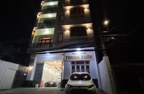 Long Xuyen Hotel | Discover Thanh Xuân Hotel: Pet-Friendly with Great Amenities