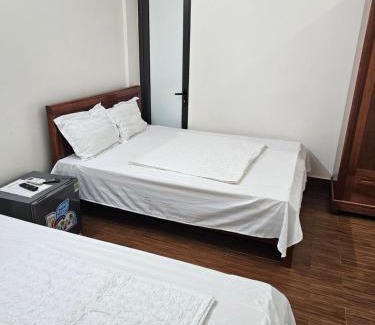 Sam Son Hotel | Oceanfront Escape at Khách Sạn Ninh Hà - Rated 8.2/10