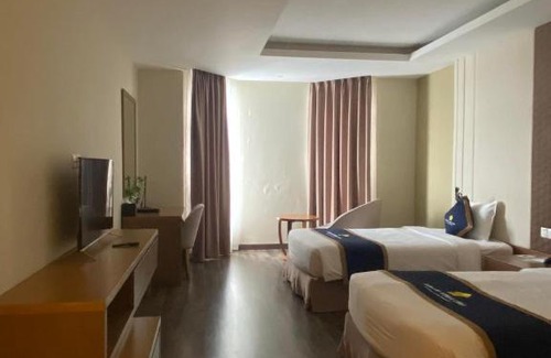 Vinh Long Hotel | Welcoming Sài Gòn Vĩnh Long Hotel with Pool & Restaurant