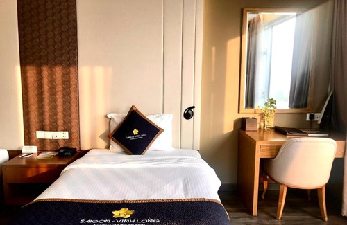 Vinh Long Hotel | Welcoming Sài Gòn Vĩnh Long Hotel with Pool & Restaurant
