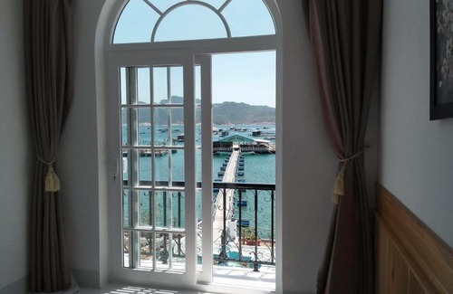 Cam Ranh Hotel | Cozy Hotel Sơn Anh on Bình Ba Island with Ocean Views