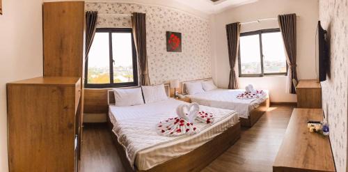 Bao Loc Hotel | Family-Friendly Hotel Sky with Kitchen Amenities, Rated 7.9