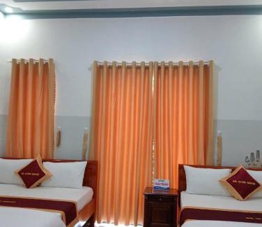 Binh Son Hotel | Cozy Khách sạn Thảo Trang with Breakfast & Family Amenities