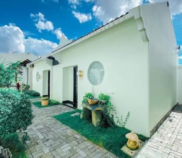 Đong Hoa Hiep Hotel | Discover The Rice Cái Bè: Pet & Child-Friendly Retreat