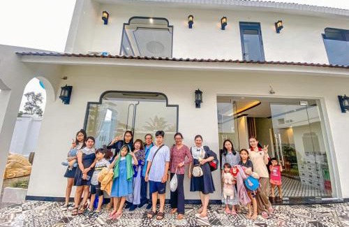 Đong Hoa Hiep Hotel | Discover The Rice Cái Bè: Pet & Child-Friendly Retreat