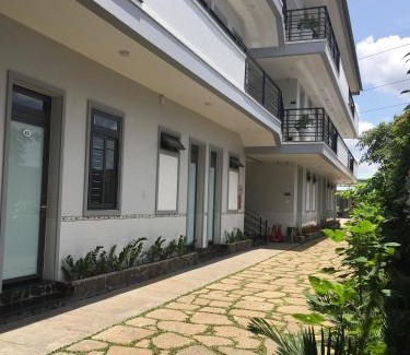 Thong Nhat Hotel | Budget-Friendly Khách Sạn Today with Breakfast & Family Perks