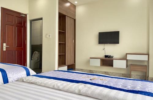 District 12 Hotel | Discover Khách Sạn TRẦN LONG: Rated 8.7, Family Friendly