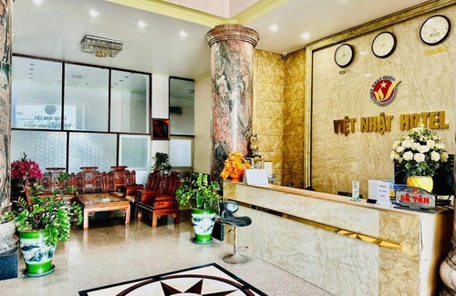 Mong Cai Hotel | Discover Comfort at Khách Sạn Việt Nhật with Hot Tub & Breakfast