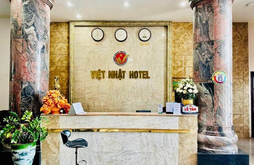 Mong Cai Hotel | Discover Comfort at Khách Sạn Việt Nhật with Hot Tub & Breakfast
