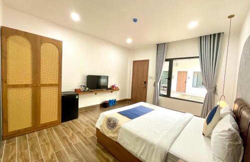 My Phuoc Hotel | Khải Hoàn Hotel: Guest Rated 9/10 with Family-Friendly Amenities