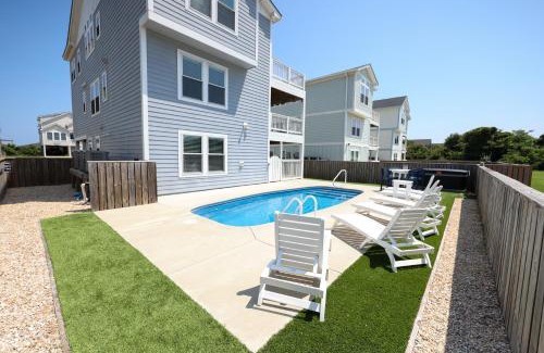 Kitty Hawk House | Discover Dune Our Thing: Ideal Family Retreat Awaits