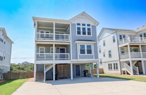 Kitty Hawk House | Discover Dune Our Thing: Ideal Family Retreat Awaits
