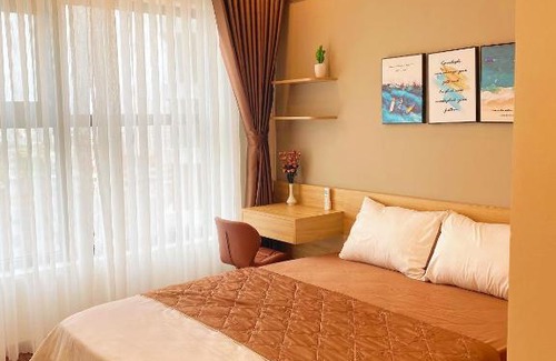 Quy Nhon Apartment | Scenic Quy Nhon Hotel: 3 Bedrooms with Sea View & Pool