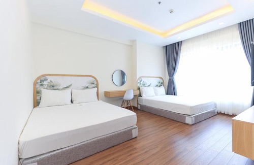 Quy Nhon Apartment | Experience KHÁCH SẠN QUY NHƠN: Ocean View & Pool Access