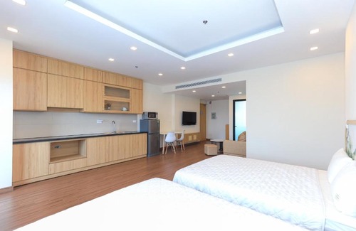 Quy Nhon Apartment | Experience KHÁCH SẠN QUY NHƠN: Ocean View & Pool Access
