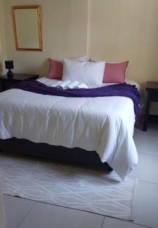 KwaDukuza House | Family-Friendly Khanyisa Accommodation with Hot Tub Access