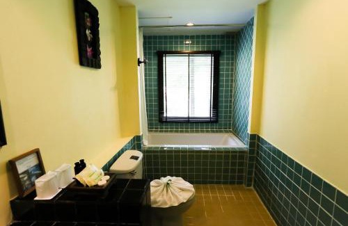 Khao Lak Resort | Relax at Khaolak Emerald Beach Resort and Spa, 4-Star Bliss