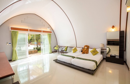 Nong Nam Daeng Resort | Discover Khaoyai Fantasy Resort with Pool and Family Amenities