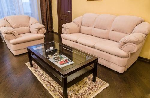 Dzerzhyns'kyi District Apartment | Family-Friendly Kharkiv Apartments with Hot Tub Amenities
