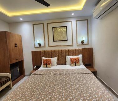 Basai House | Discover Khas Mahal Homestay: Rated 9.5/10 with Unique Amenities