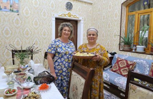 Itchan Kala House | Top-Rated Khiva Ibrohim Guest House with Hot Tub & Breakfast