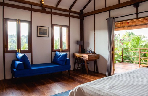 Kampot Hotel | Experience Khla Lodge: Double Room with Pool & Breakfast
