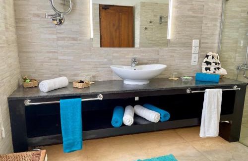Tangalle Apartment | Experience Khomba Lodge: 4-Star Oceanfront Retreat