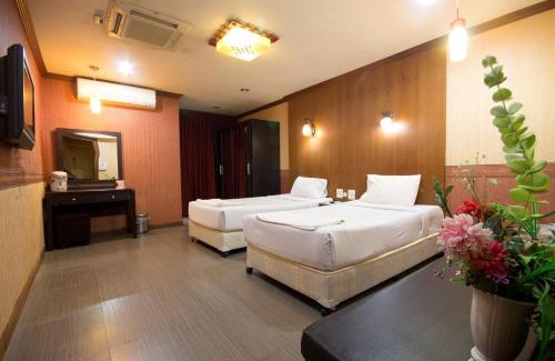 Khon Kaen Hotel | Family-Friendly Stay at Khon Kaen Ruenrom Hotel