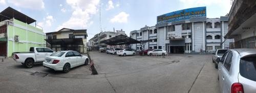 Khon Kaen Hotel | Family-Friendly Stay at Khon Kaen Ruenrom Hotel