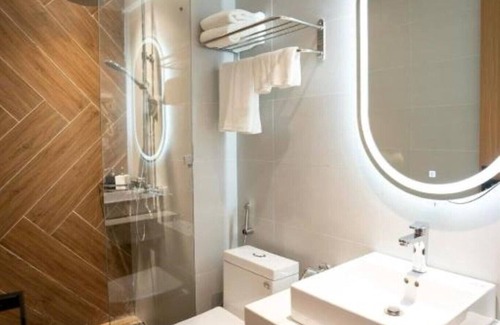 Hoang Hoa Hotel | Khue Le Bleu Villa- Flamingo Hai Tien