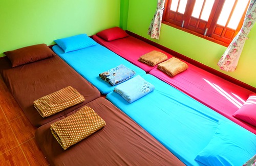 Chaweng City Center House | Relax at Khuntim Homestay Koh Rat with Family-Friendly Amenities