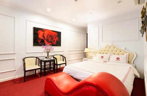 Trung Hoa Nhan Chinh Hotel | Guest Rated 10/10 at Kiều Anh Hotel - Family-Friendly Retreat